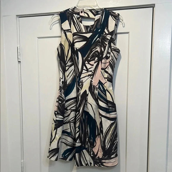 H&M wild floral printed dress size 6 in great condition! - Picture 4 of 14